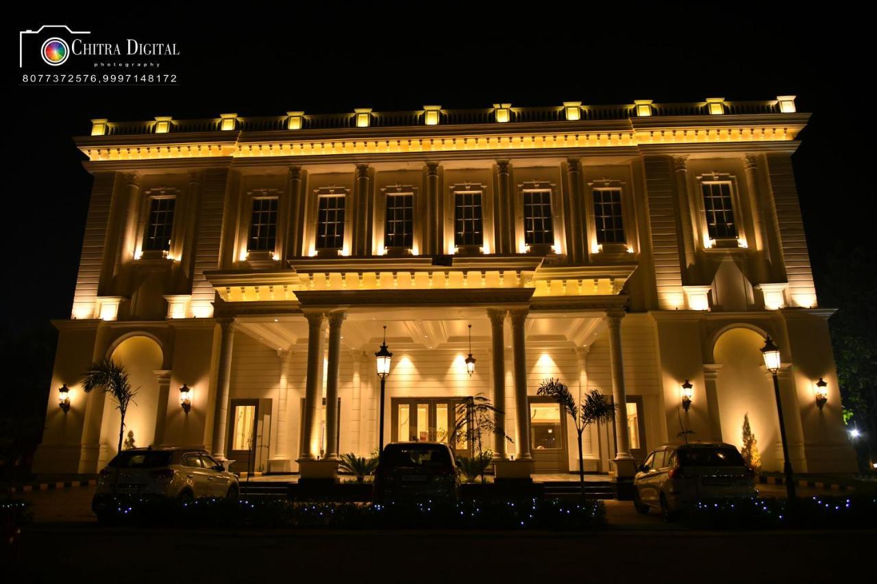 Hotel Abha Grand Alīgarh Eksteriør bilde